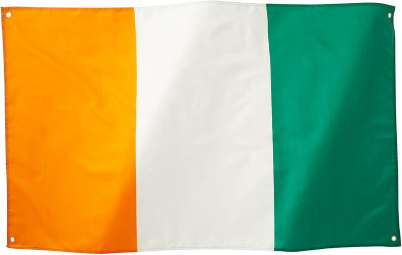 Drapeau Côte d'Ivoire Runesol, 91x152cm, 3ft x 5ft, 4 œillets, œillet en Laiton Dans Chaque Coin, Bannière Ivoirienne, Célébrations, Drapeaux de Qualité Supérieure, Imperméable, Intérieur, Extérieur