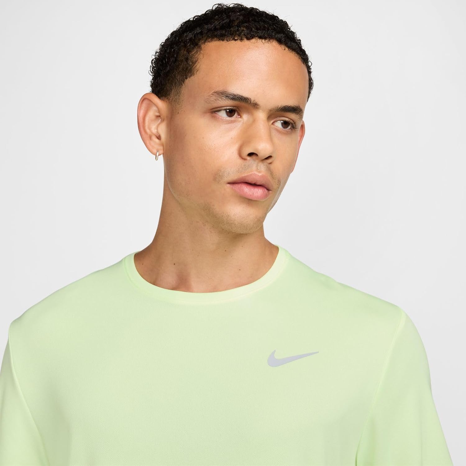 Nike Miler Dri-fit UV Kurzarm-laufoberteil Für Herren Haut de Course à Manches Courtes Homme - Image 4