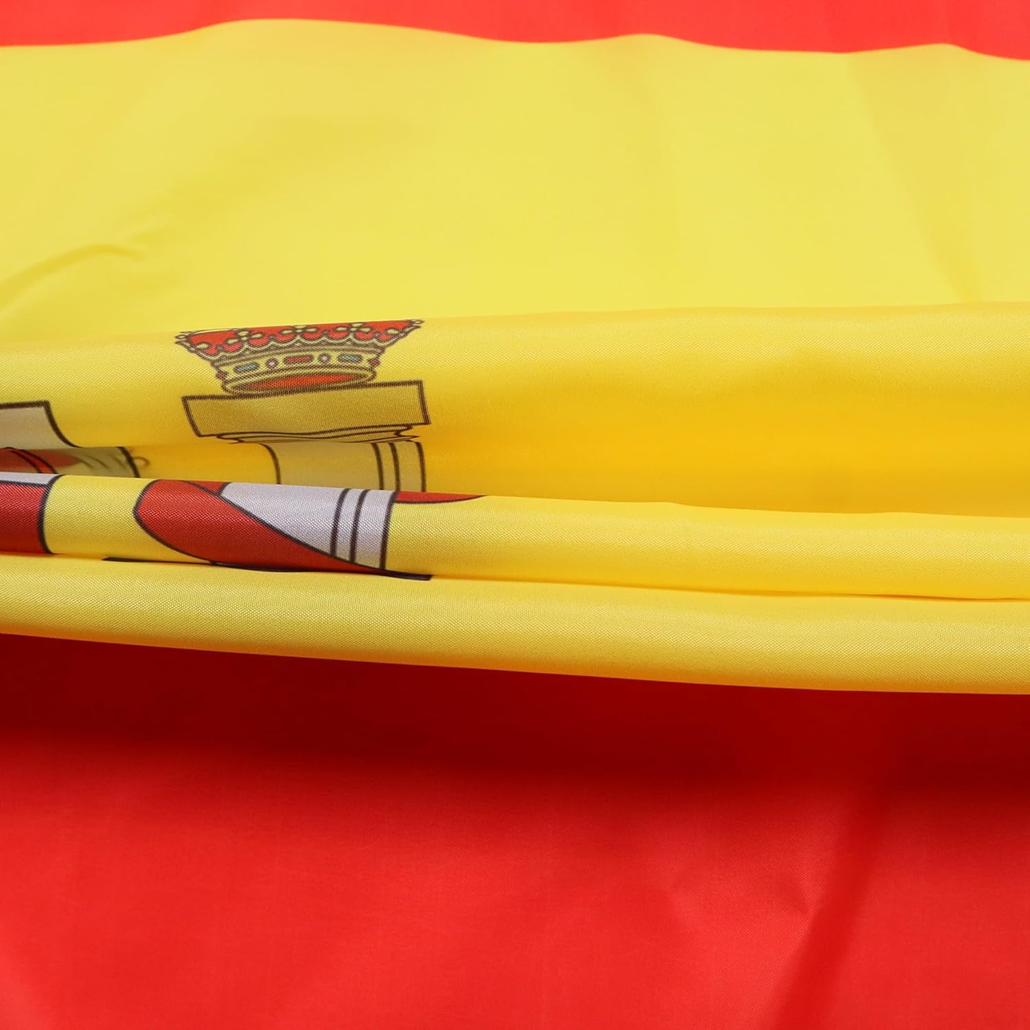 AZ FLAG Spain Flag 150 x 90 cm – Spanish Flag Cape 100% Polyester with Integrated Sleeves – Body Flag 80 g - Image 3
