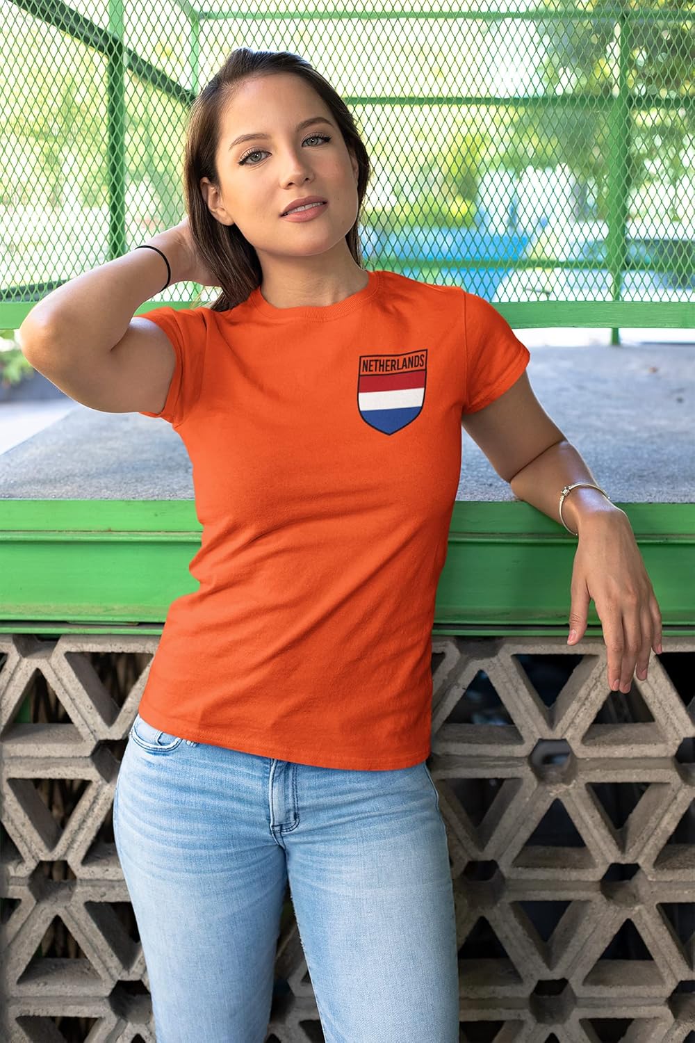 Maillot de football Pays-Bas pour femme – Drapeau hollandais rétro – Supporters européens 2020 Tee Her – Maillot de football hollandais 2021 Footy - Image 2